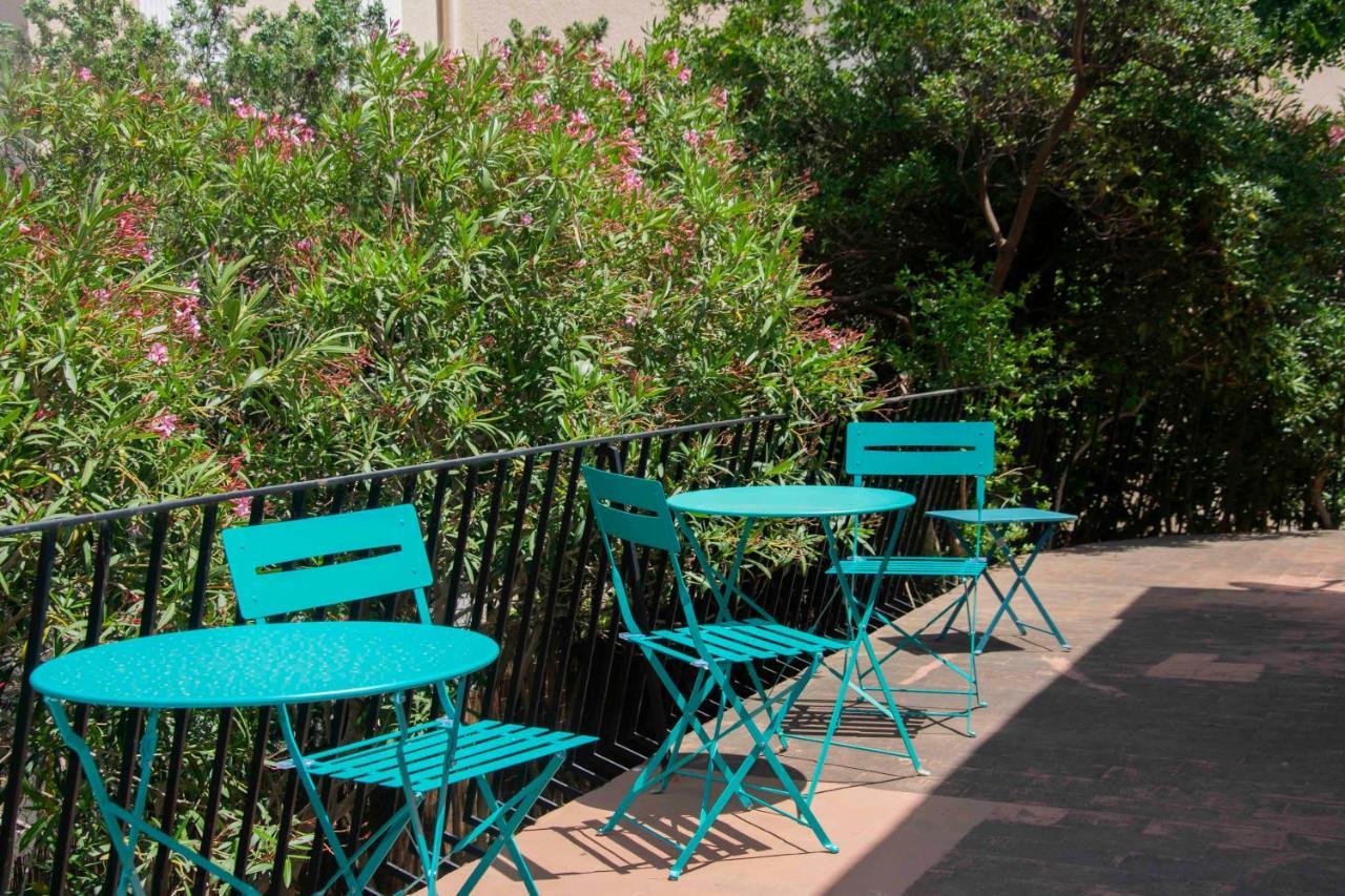 Villa Bleue - Les Pins Пор-Вандр Экстерьер фото