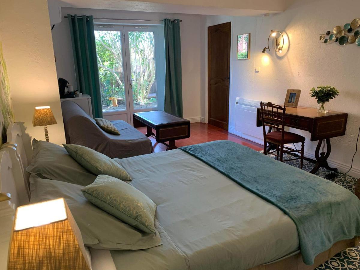 Villa Bleue - Les Pins Пор-Вандр Экстерьер фото