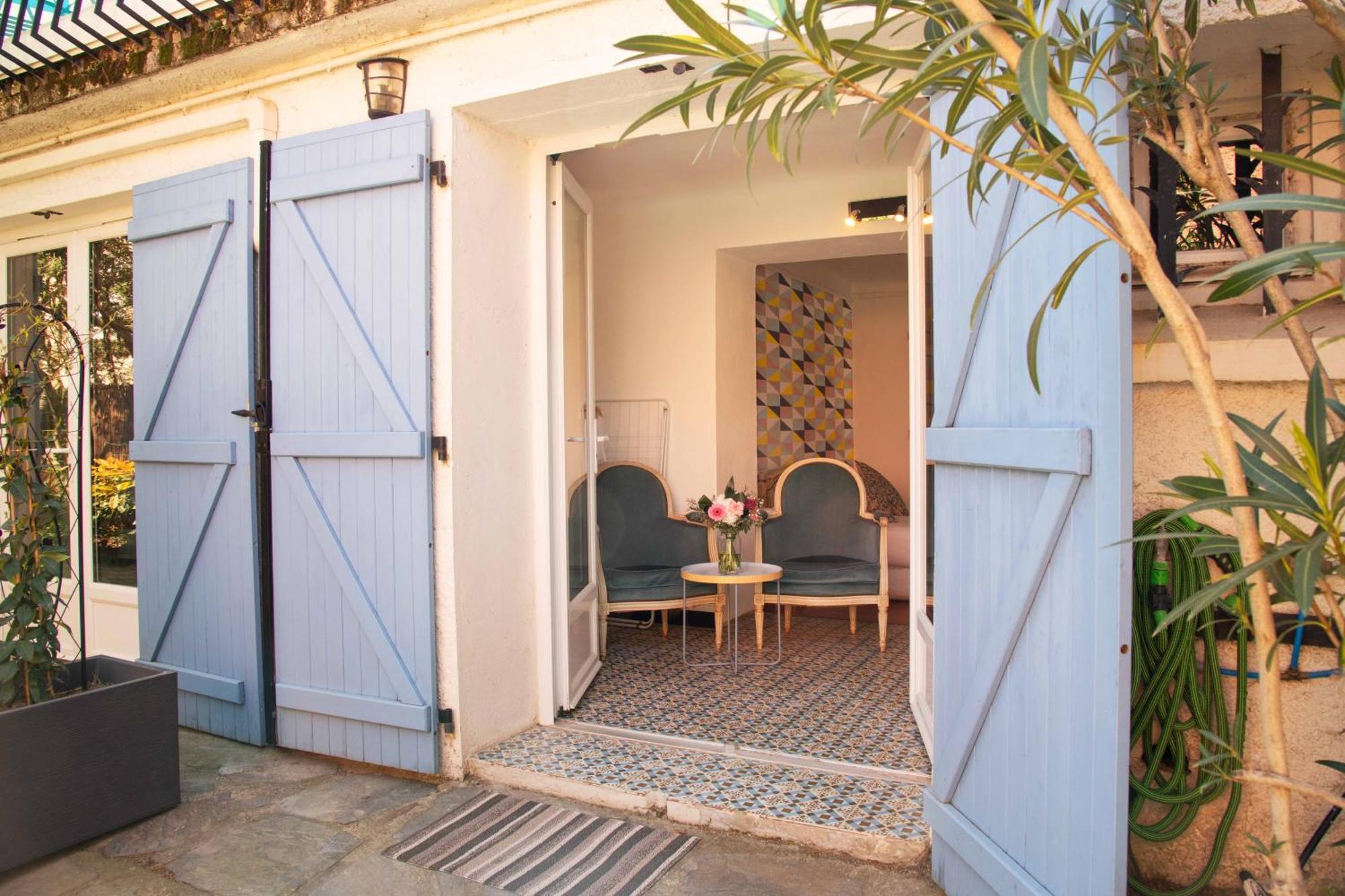Villa Bleue - Les Pins Пор-Вандр Экстерьер фото